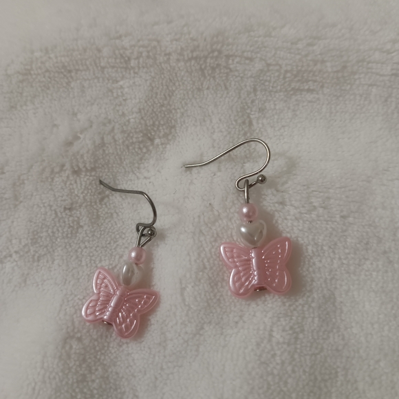 Jewelry - Delicate Pink Butterfly Earrings